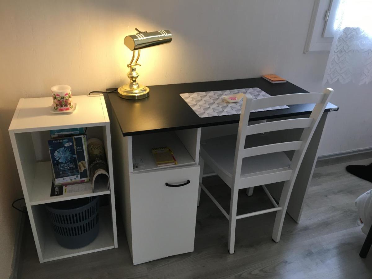 « Chez Annie » Bed & Breakfast Doue-la-Fontaine Bagian luar foto