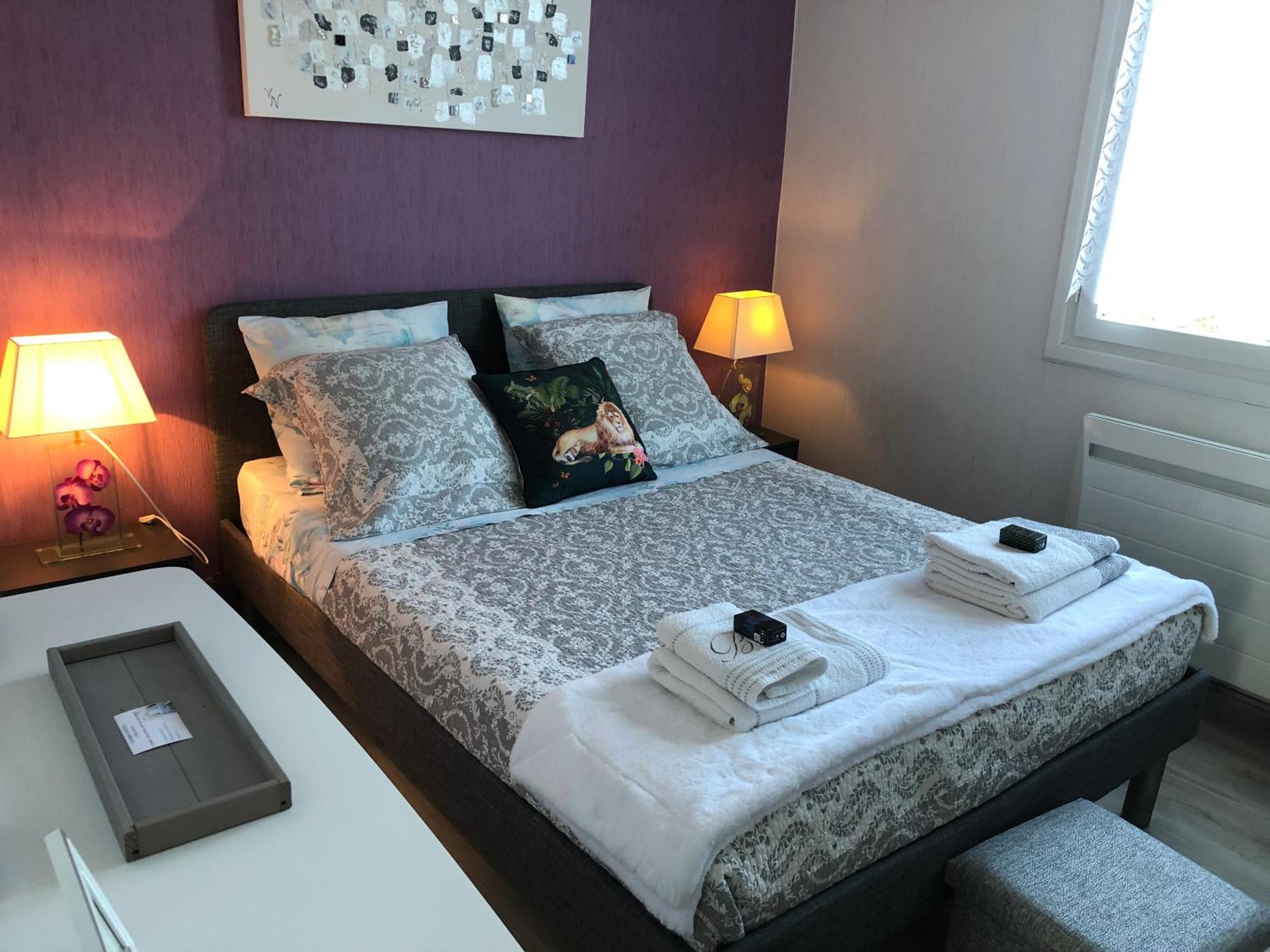 « Chez Annie » Bed & Breakfast Doue-la-Fontaine Bagian luar foto